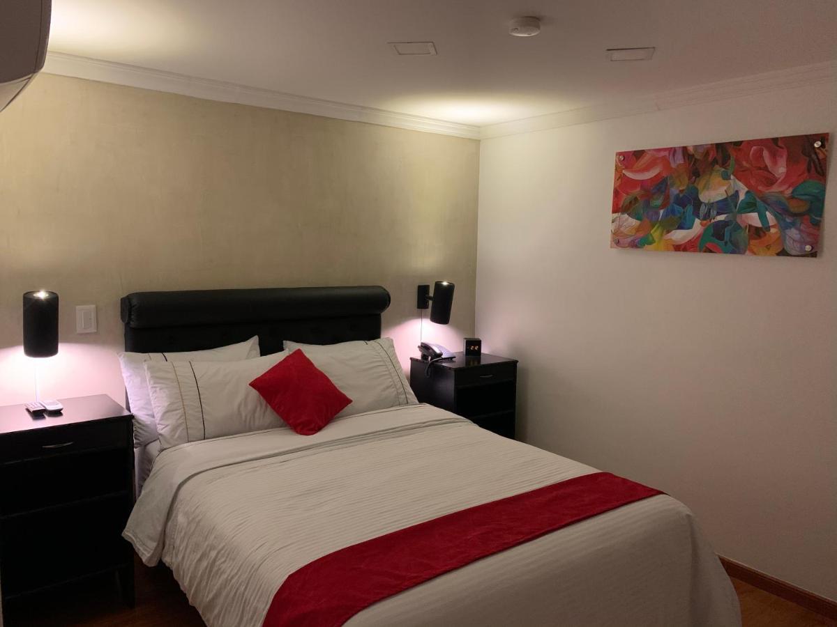 Hotel Veler Restaurante 麦德林 外观 照片