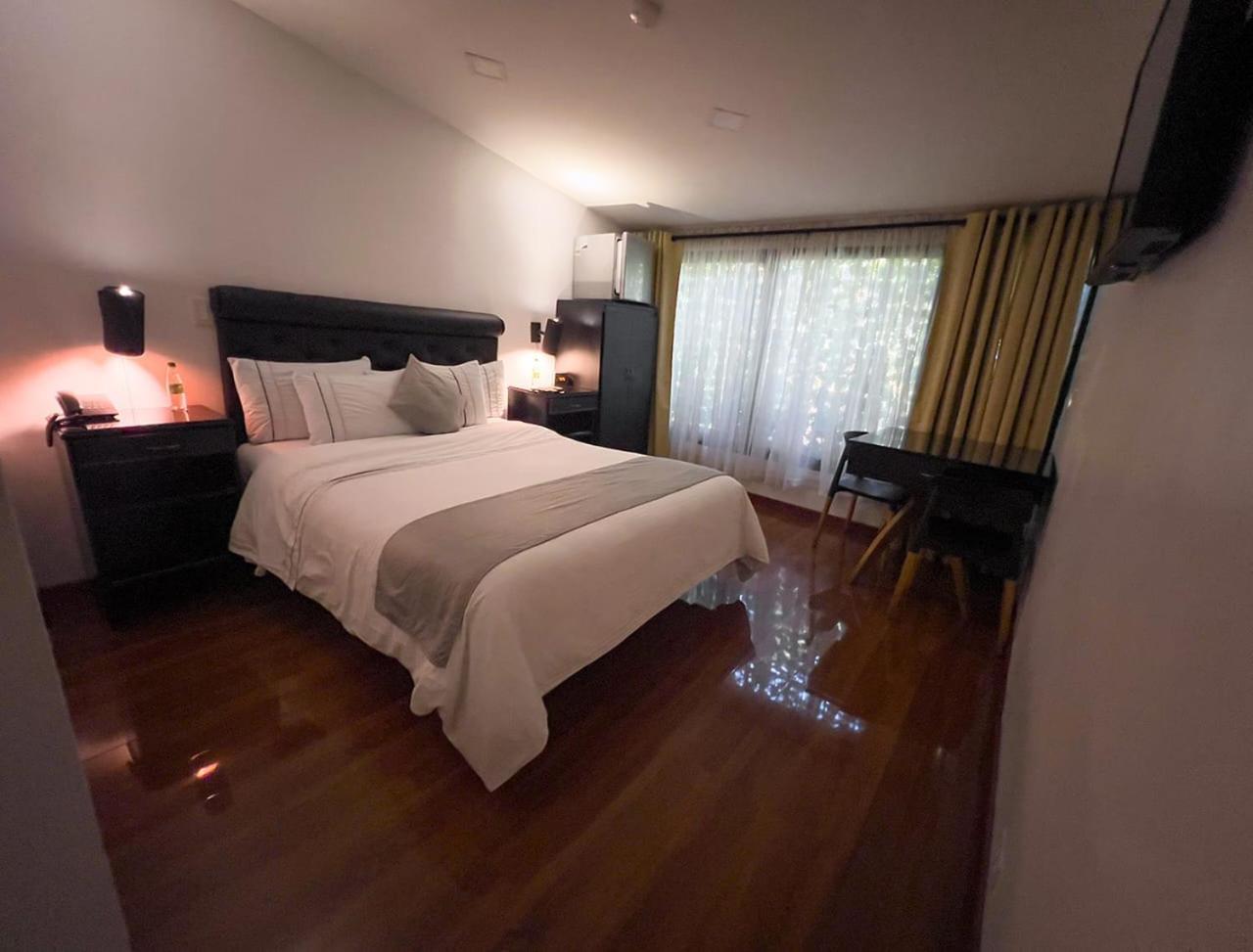 Hotel Veler Restaurante 麦德林 外观 照片