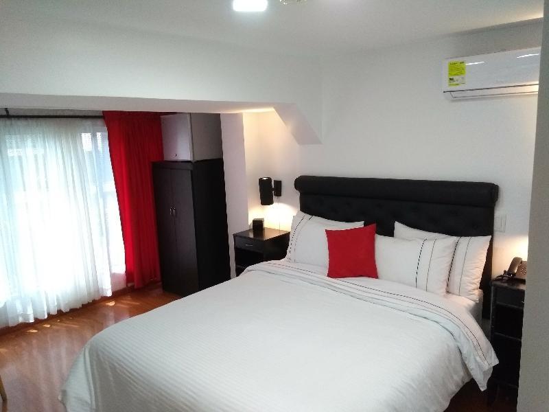 Hotel Veler Restaurante 麦德林 外观 照片